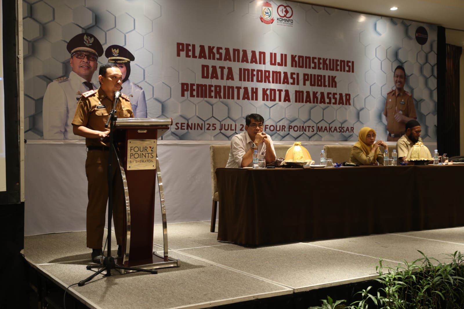Menuju Kota Informatif, Pemkot Makassar Gelar Uji Konsekuensi Informasi Publik