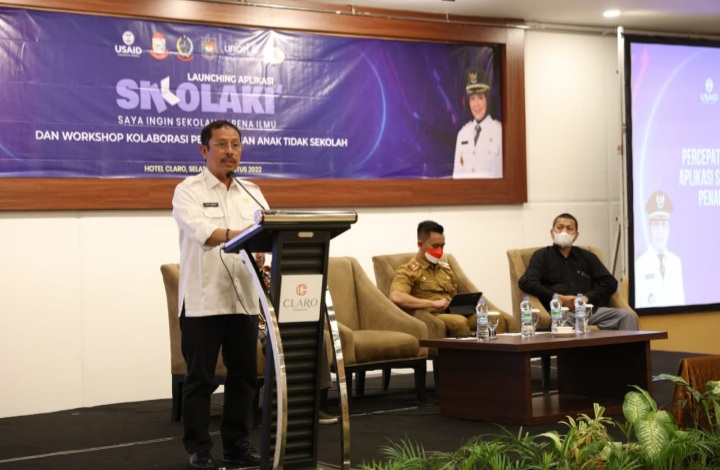 Sekda Launching Aplikasi Sikolaki Upaya Penanganan Anak Tidak Sekolah di Makassar