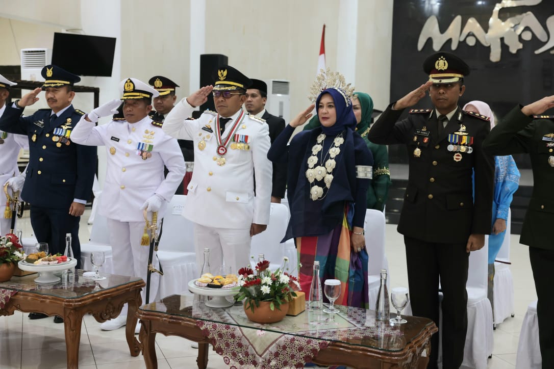 Wali Kota dan Wawali Makassar Ikuti Upacara yang Dipimpin Presiden Jokowi