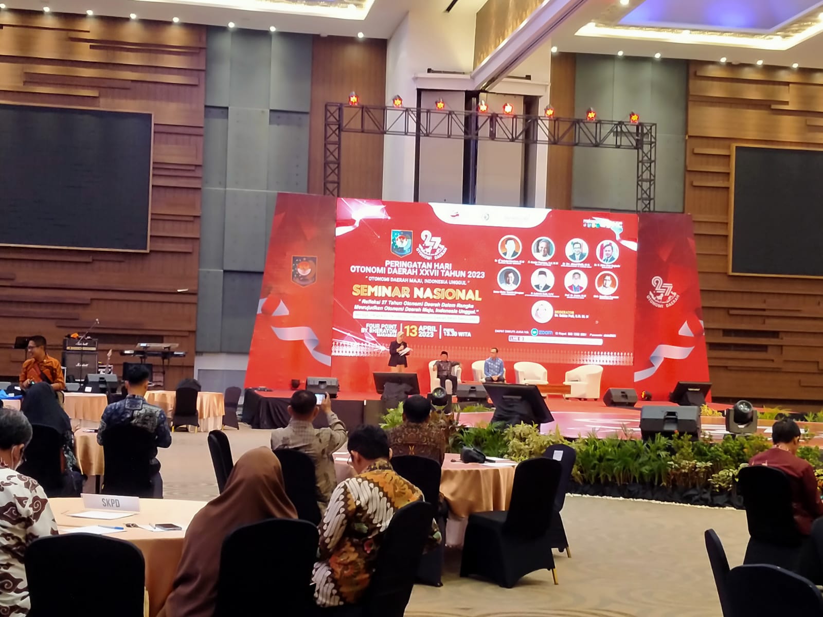 Seminar Nasional Refleksi 27 Tahun Otonomi Daerah di Makassar Hadirkan Ratusan Peserta