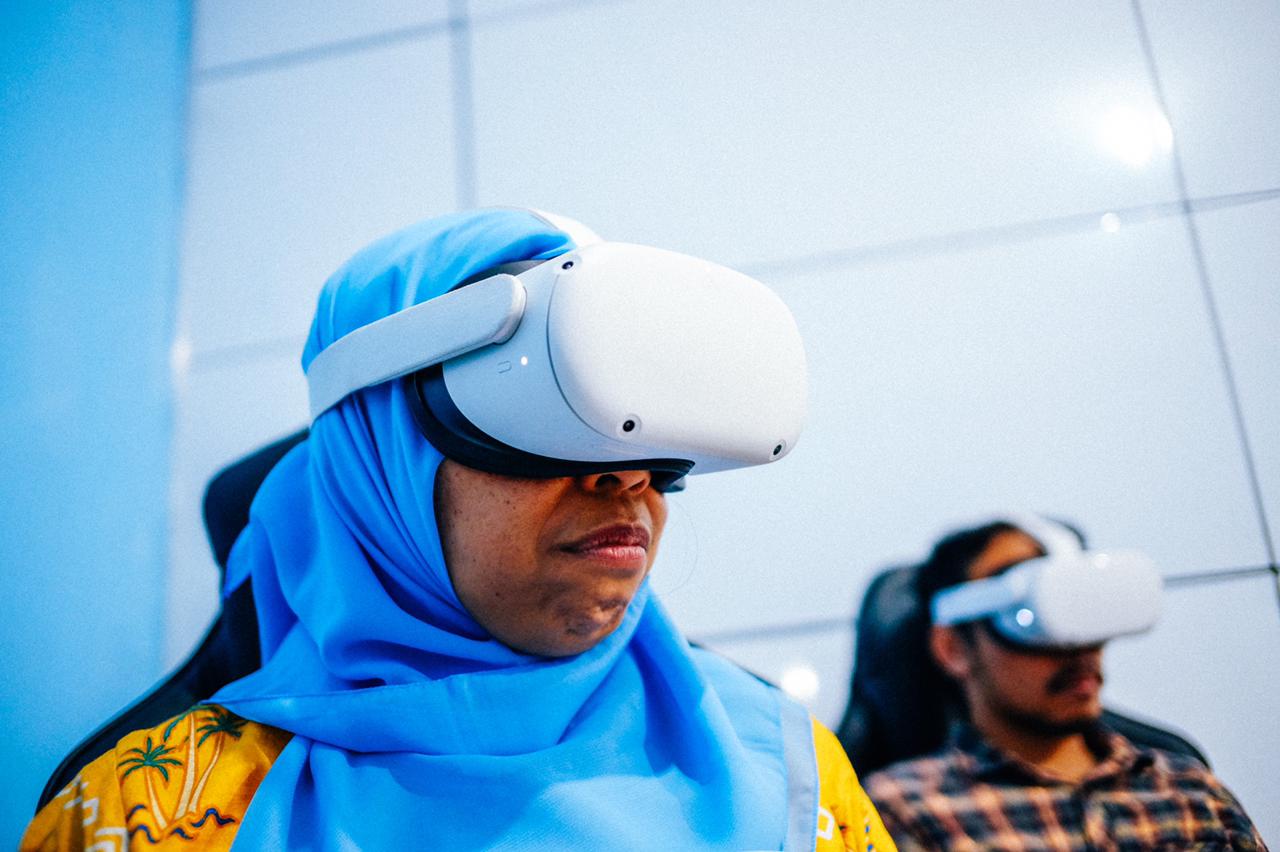 Wujudkan Konsep Makassar Kota Metaverse, Diskominfo Uji Coba Meeting Lewat VR