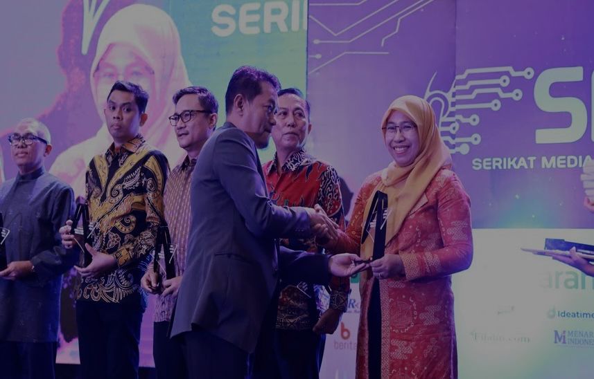 SMSI Award Sulsel 2024, Dinas Kominfo Makassar Raih Penghargaan Peduli Media